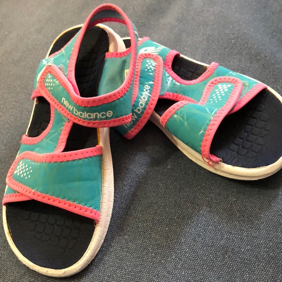 new balance beach sandals